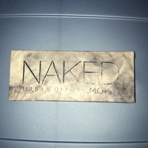 SOLD!! Naked Smoky palette